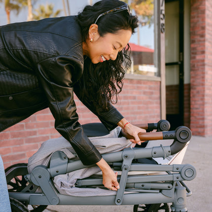 WonderFold L2 Stroller Wagon (2 Seater)