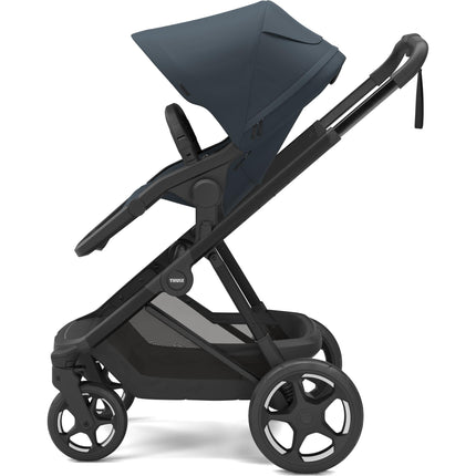Thule Charm Stroller with Newborn Insert