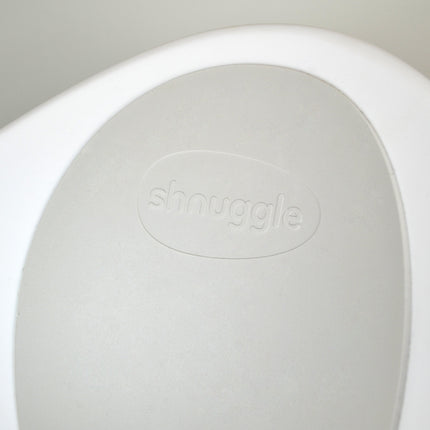 Shnuggle Baby Bathtime Essentials Bundle | Baby Bath Tub, Rinse Jug, and Ellie Bath Toy Scoop | Taupe