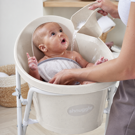 Shnuggle Cookies & Cream bath on folding stand